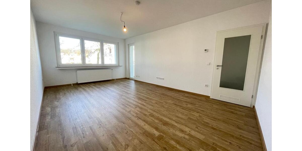 Etagenwohnung Essen Stadtbezirk IV - 4 Zimmer, 87 m&sup2;, 854&euro; | Angebot:26425514