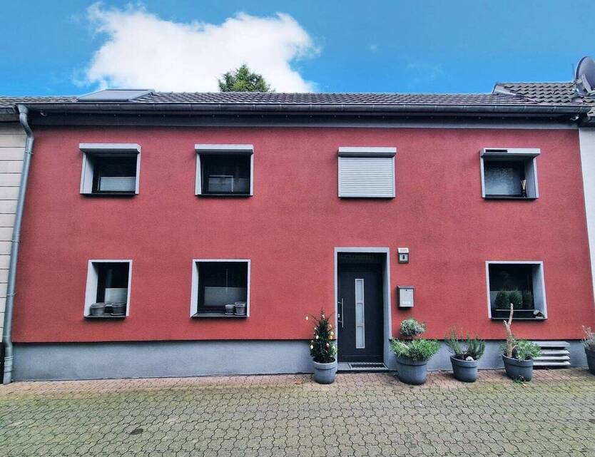 Modernes Reihenmittelhaus mit ca. 71 m² Wohnfläche in zentraler Lage von Orsoy!