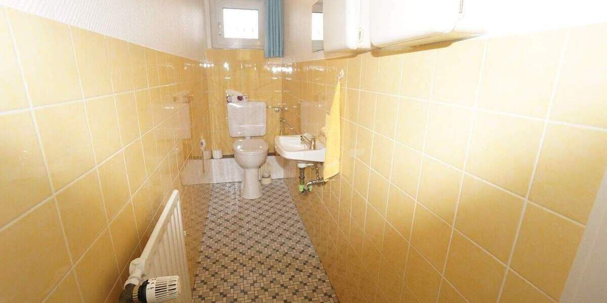 Bungalow Moers Hochstraß - 5 Zimmer, 186 m&sup2;, 424.000&euro; | Angebot:25191022