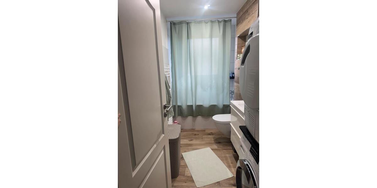 Etagenwohnung Duisburg Duisburg-Mitte - 3.5 Zimmer, 70 m&sup2;, 165.000&euro; | Angebot:27168189