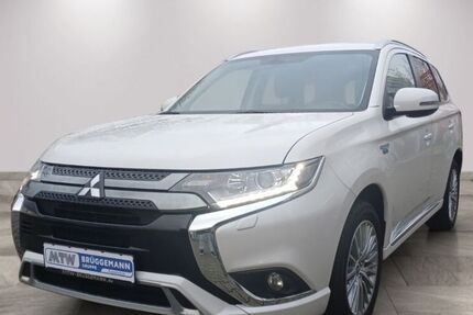 Mitsubishi Plug-in Hybrid Outlander