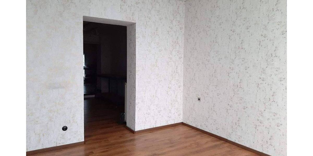 Gewerbeobjekt Duisburg Neudorf-Nord - 3 Zimmer, 50 m&sup2;, 500&euro; | Angebot:26903954