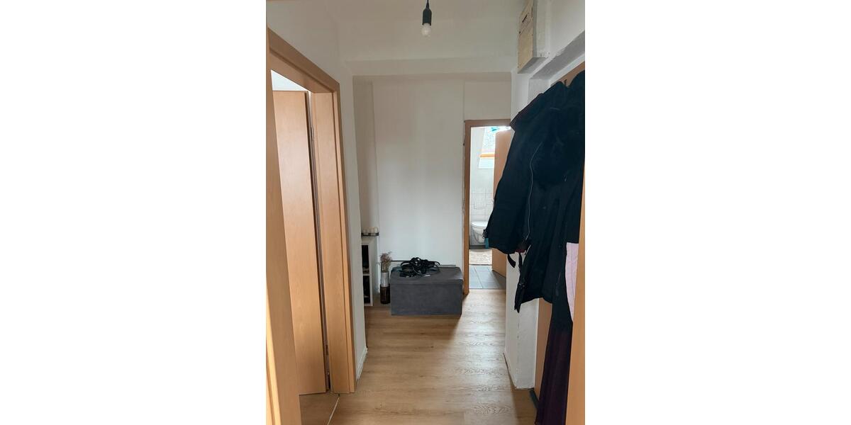 Dachgeschoßwohnung Herne Wanne - 2.5 Zimmer, 47 m&sup2;, 330&euro; | Angebot:25612739