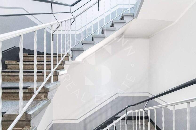 Kernsanierter Wohntraum in Düsseldorfer Altbauklassiker 2 zimmer