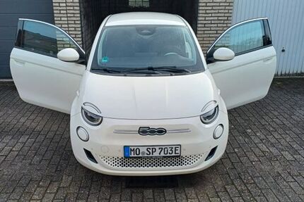 Fiat 500e 5.000 km 22.500 &euro; Rheinberg 47495