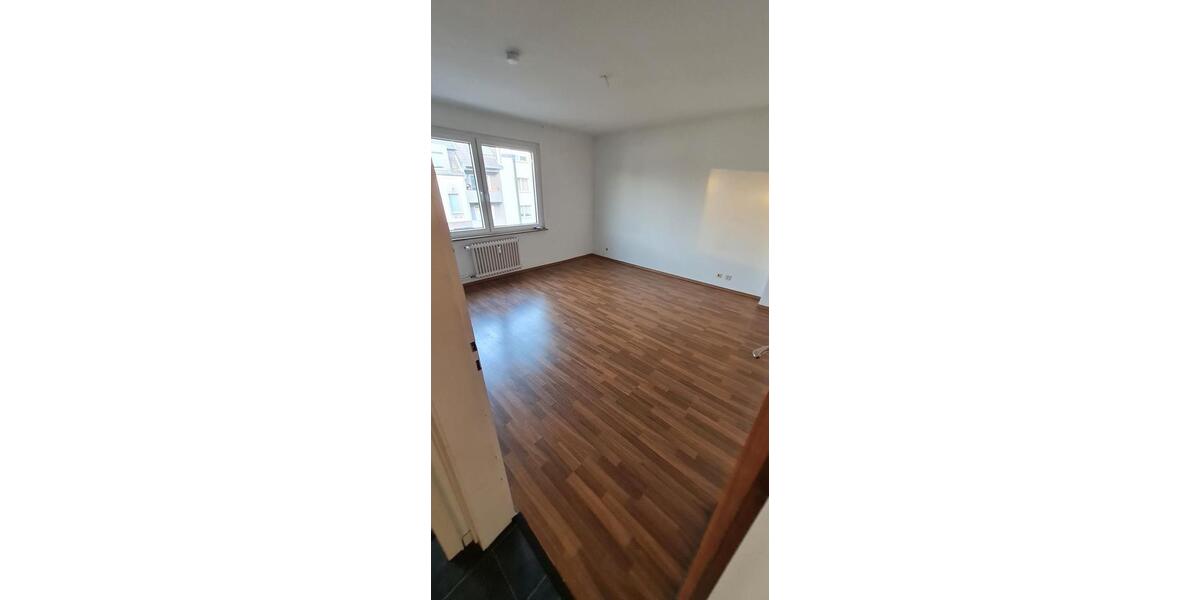Erdgeschoßwohnung Dinslaken - 3.5 Zimmer, 80 m&sup2;, 740&euro; | Angebot:26405961