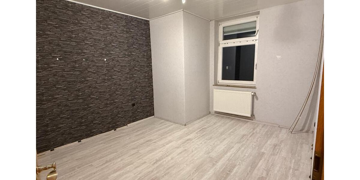 Etagenwohnung Essen Stadtbezirk IV - 2 Zimmer, 74 m&sup2;, 648&euro; | Angebot:26407267