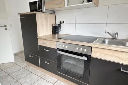 Sanierte möblierte 4,5 Zimmerwohnung 2 Bäder Küche