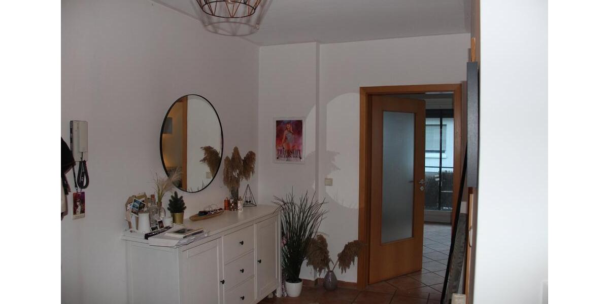 Alt Wulfen 3,5 Zimmer Wohnung mit Balkon und Tiefgarage 3 zimmer