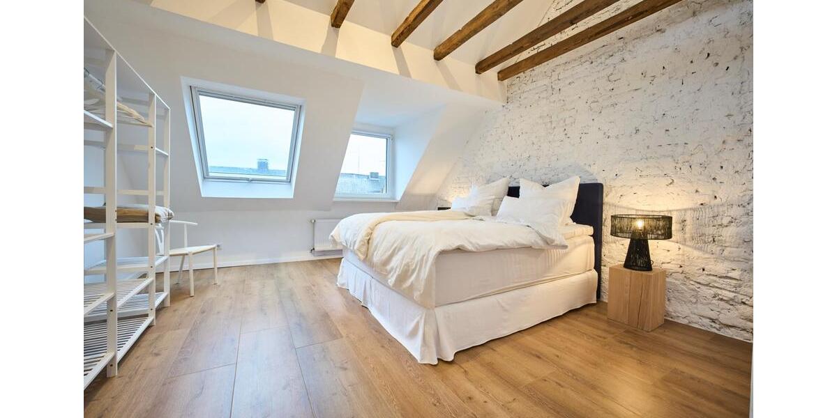 Dachgeschoßwohnung Essen Stadtbezirk III - 2 Zimmer, 50 m&sup2;, 1.199&euro; | Angebot:26580760