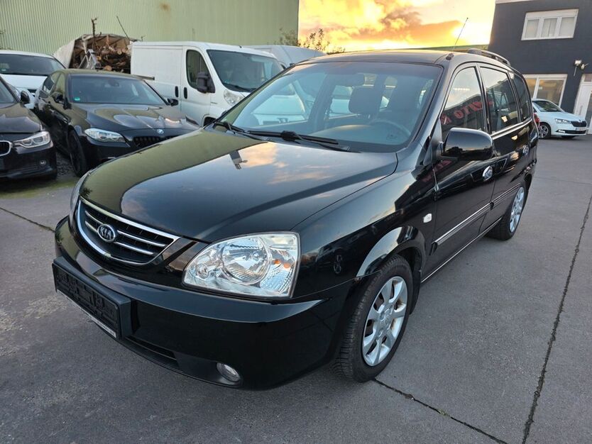 Kia Carens 96.000 km 2.400 € Moers 47441