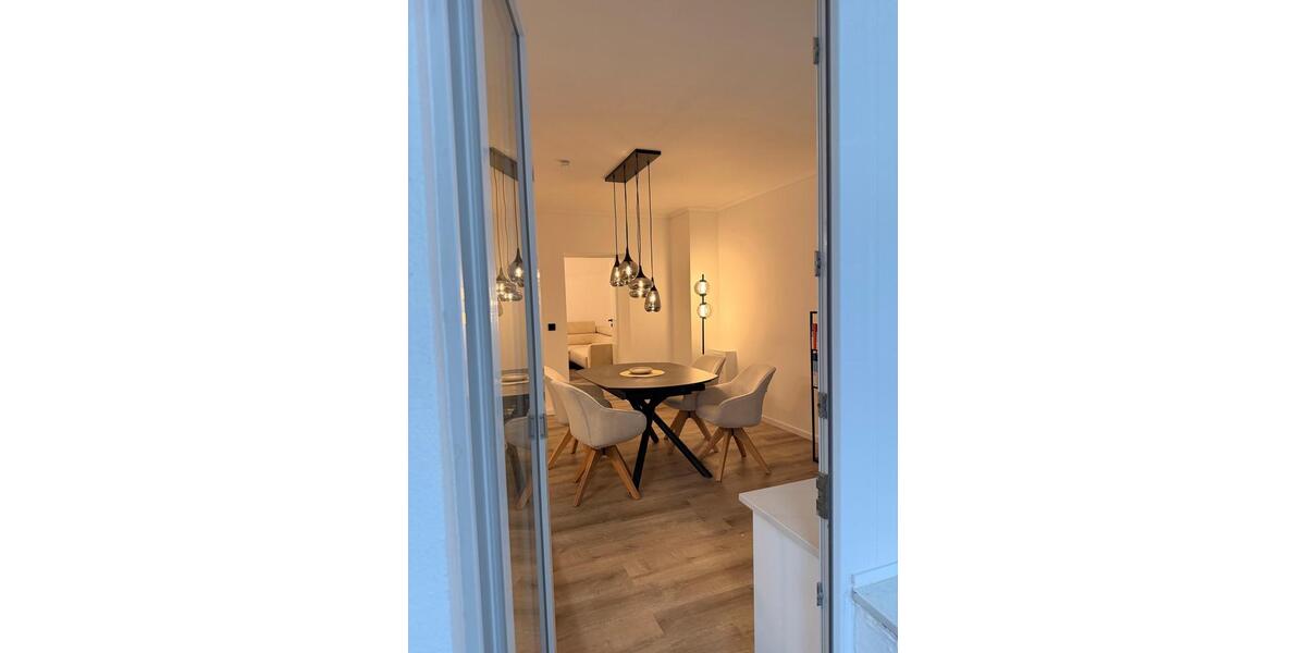 Top sanierte 2-Zimmer-Wohnung mit Balkon & Garage 2 zimmer