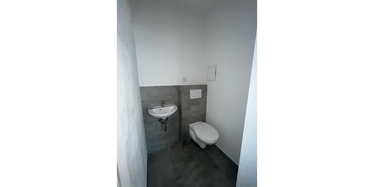 sanierte 3- Zimmer-Wohnung mit Balkon ! zimmer