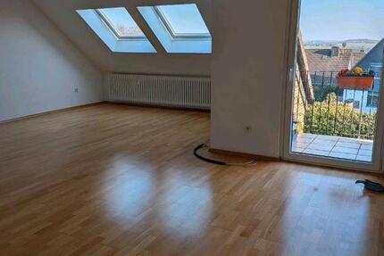 Wohnung Heiligenhaus - 4 Zimmer, 105 m&sup2;, 950&euro; | Angebot:26061997