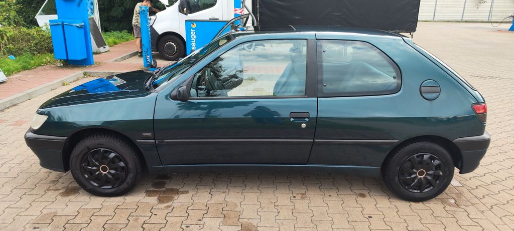 Peugeot 306 170.000 km 999 &euro; Bochum 44894