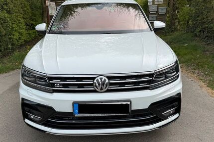 VW Tiguan 99.500 km 22.900 &euro; Duisburg 47269
