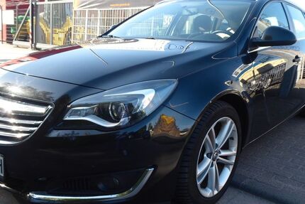 Opel Insignia 150.000 km 5.499 &euro; Essen - Borbeck 45355
