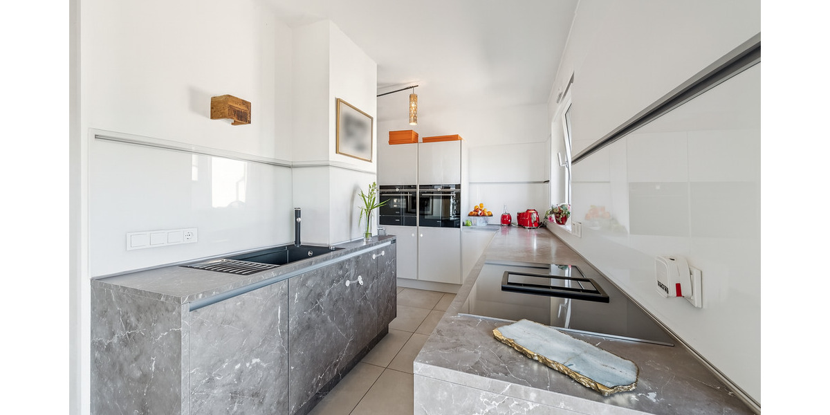 So schön neu: Hochwertige 4-Zimmer-Wohnung mit zwei Balkonen 4 zimmer