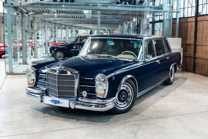 Mercedes 600