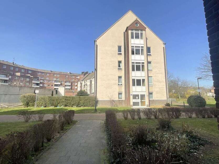 Wohnung zum Mieten in Duisburg 370,45 € 67 m²