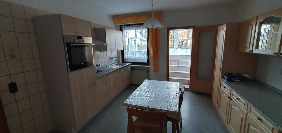 Doppelhaushälfte Voerde (Niederrhein) - 8 Zimmer, 149 m&sup2;, 440.000&euro; | Angebot:25571247