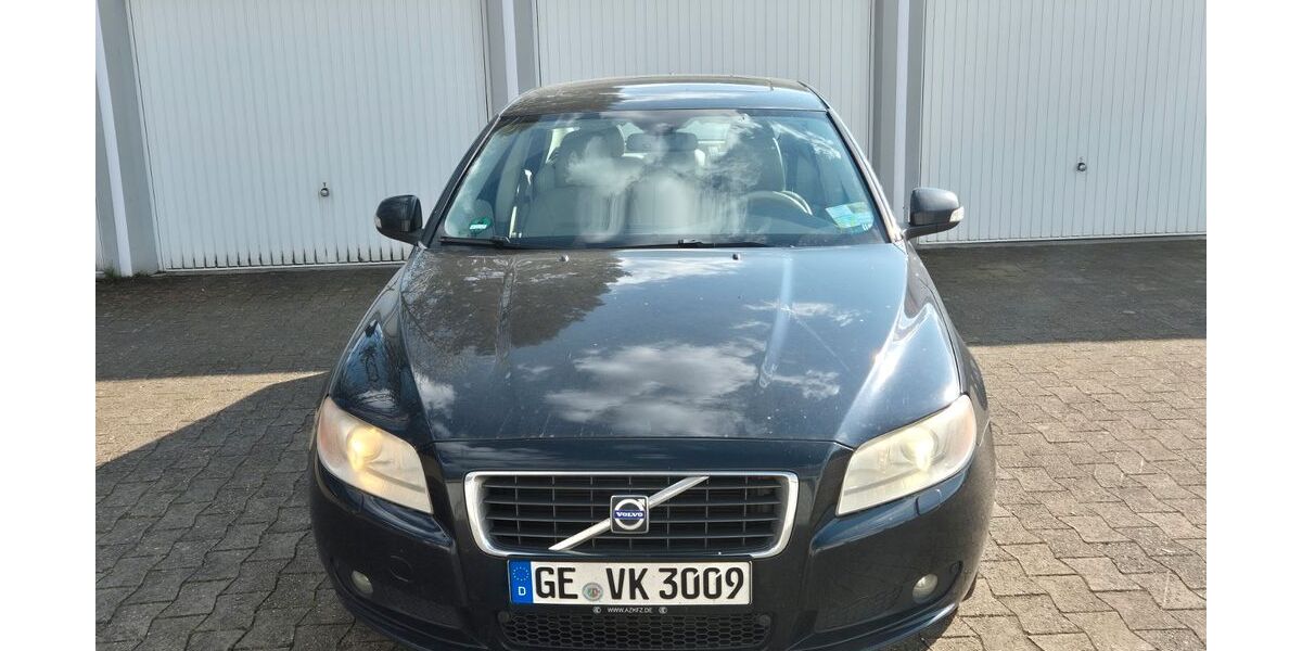 Volvo S80 237.000 km 9.500 &euro; Gelsenkirchen 45892