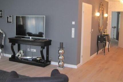 Wohnung Dinslaken - 3 Zimmer, 126 m&sup2;, 1.500&euro; | Angebot:25363982