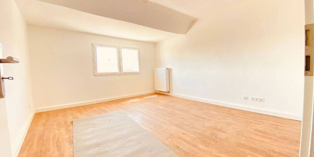 Etagenwohnung Bottrop Stadtmitte - 3 Zimmer, 81 m&sup2;, 775&euro; | Angebot:23947552