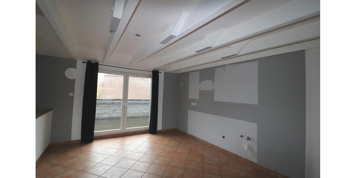 Dachgeschoßwohnung Duisburg Essenberg - 2 Zimmer, 65 m&sup2;, 550&euro; | Angebot:26111465