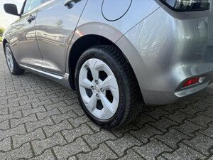Suzuki Swift Comfort CVT Hybrid +Totw+Navi+RCAm+LED+ 4.678 km 19.550 &euro; Meerbusch 40667
