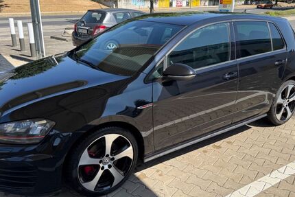 VW Golf 173.480 km 13.600 &euro; Erkrath 40699
