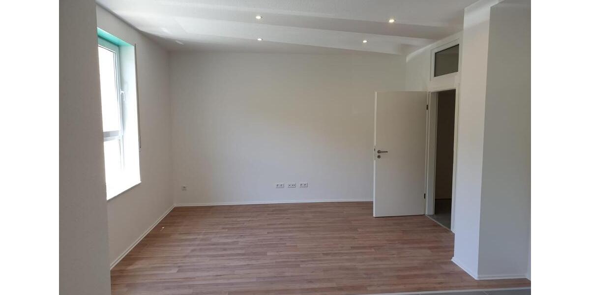 Etagenwohnung Heiligenhaus - 4 Zimmer, 128 m&sup2;, 1.150&euro; | Angebot:25542417