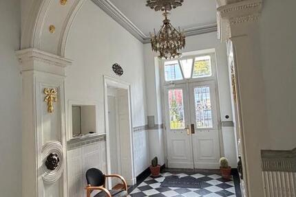 Haus Velbert Langenberg - 10 Zimmer, 330 m&sup2;, 499.000&euro; | Angebot:27081089