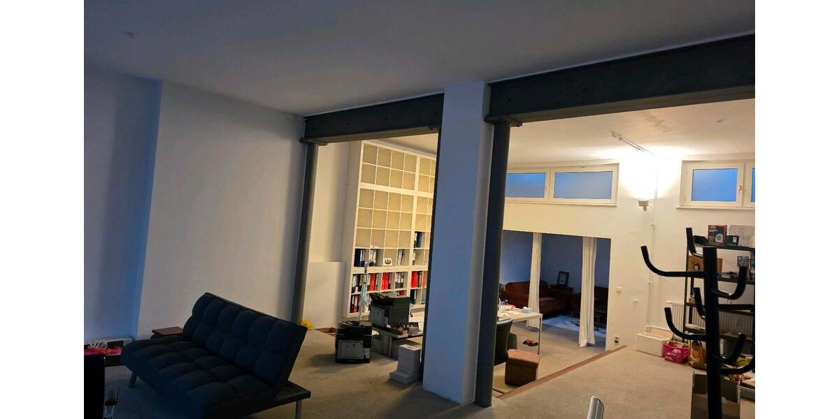 Laden im Zentrum Krefelds für vielerlei Möglichkeiten zimmer