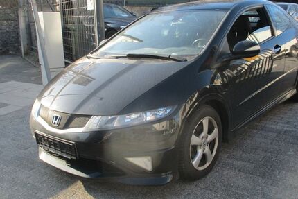 Honda Civic 149.000 km 5.750 &euro; Oberhausen 46149