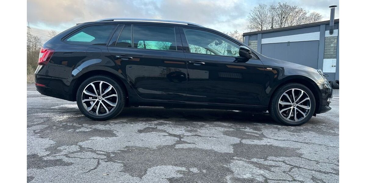 Skoda Octavia 116.000 km 16.900 &euro; Düsseldorf 40489
