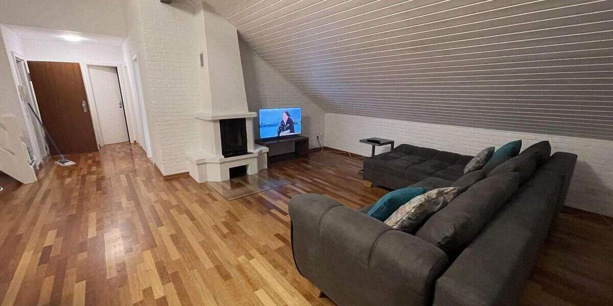 Etagenwohnung Düsseldorf Unterbach - 4 Zimmer, 99 m&sup2;, 2.400&euro; | Angebot:25659177