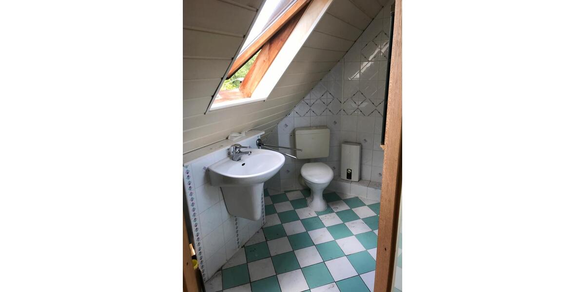 Doppelhaushälfte Essen Stadtbezirk IV - 9 Zimmer, 160 m&sup2;, 360.000&euro; | Angebot:27158246