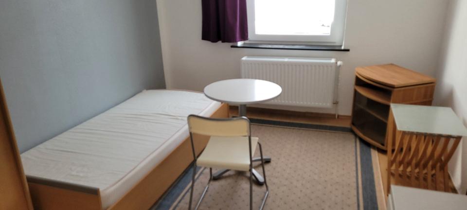 Etagenwohnung Duisburg Laar - 1 Zimmer, 20 m&sup2;, 270&euro; | Angebot:26104587