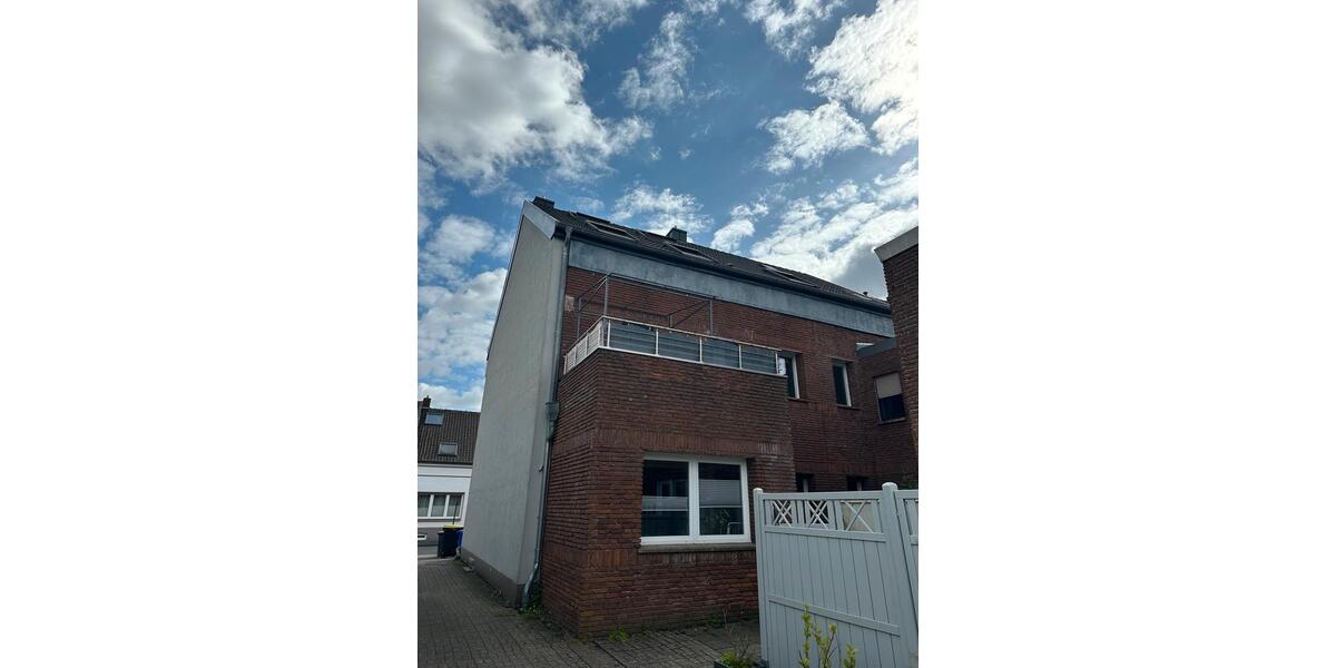 Etagenwohnung Krefeld Bockum - 1.5 Zimmer, 44 m&sup2;, 730&euro; | Angebot:26180540