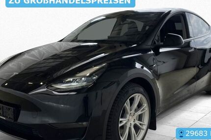 Tesla Model Y 61.589 km 36.407 &euro; Krefeld 47829
