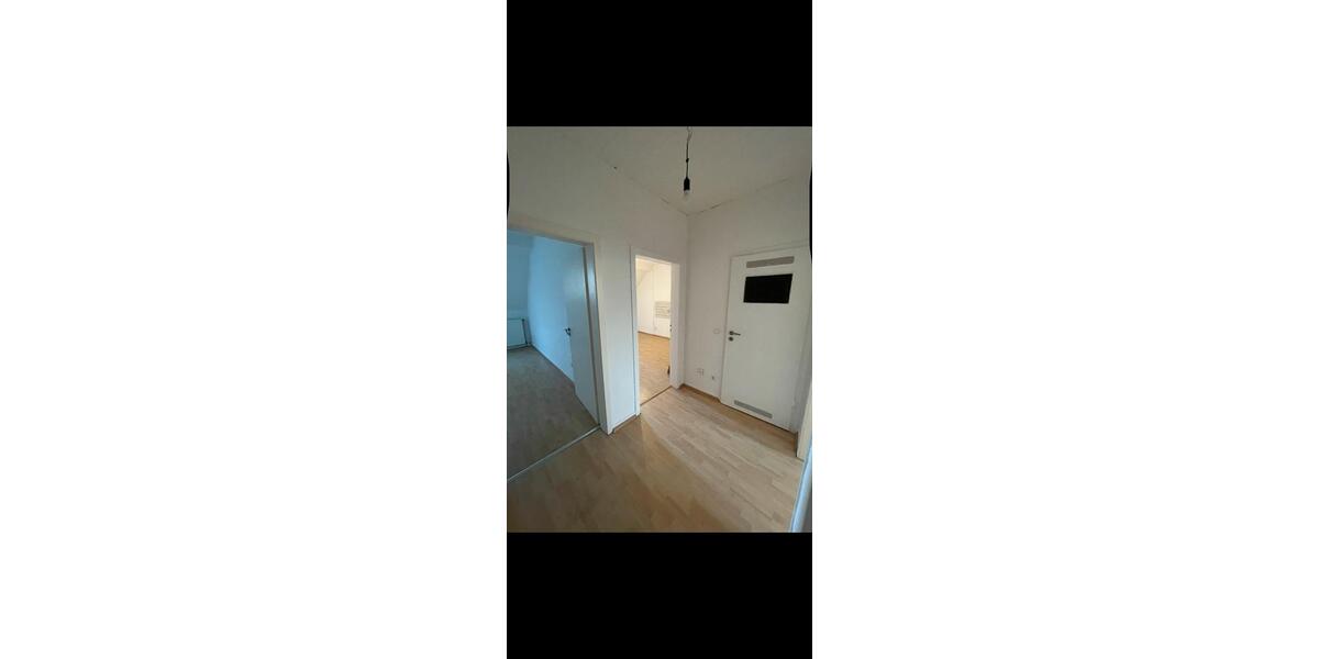 Dachgeschoßwohnung Gelsenkirchen Gelsenkirchen-Mitte - 2 Zimmer, 52 m&sup2;, 390&euro; | Angebot:26397828