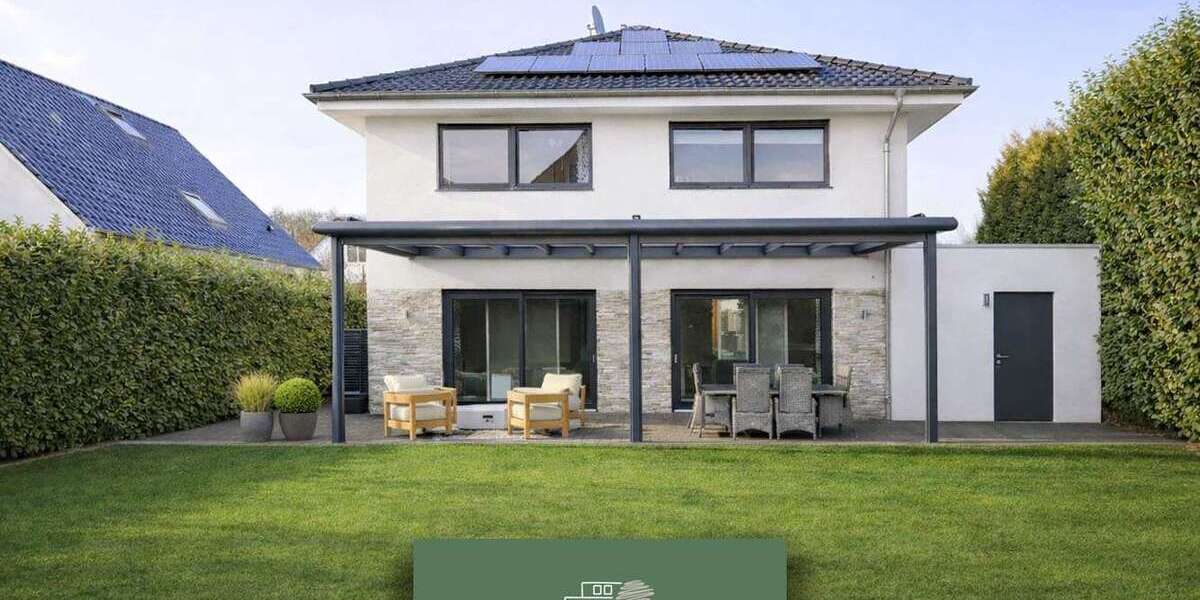 Haus zum Kaufen in Krefeld Oppum 879.000 € 166 m² 4 zimmer