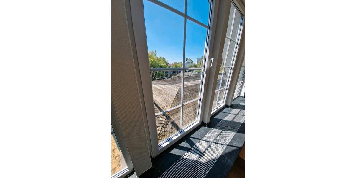 Dachgeschoßwohnung Velbert Langenberg - 1 Zimmer, 70 m&sup2;, 830&euro; | Angebot:26312915