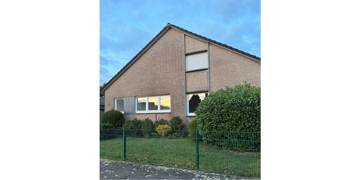 Einfamilienhaus Schermbeck - 6 Zimmer, 200 m&sup2;, 1.600&euro; | Angebot:25926283