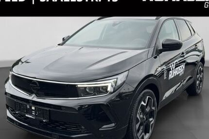 Opel Grandland (X) 14.008 km 31.990 &euro; Duisburg 47059