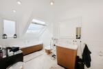 ***Exklusiv möbliertes Luxus-Penthouse mit Dachterrasse***