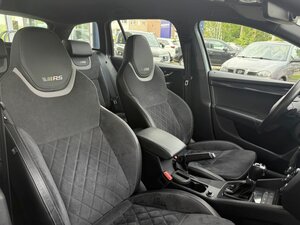 Skoda OCTAVIA 2.0 RS245 Combi+Navi+CarPlay+Totwinkel+ 89.000 km 22.450 &euro; Meerbusch 40667