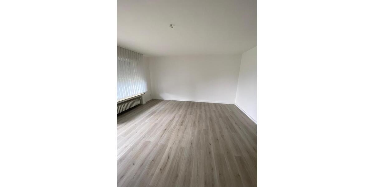 Dachgeschoßwohnung Tönisvorst - 1 Zimmer, 52 m&sup2;, 560&euro; | Angebot:26019337