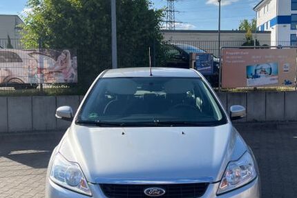 Ford Focus 112.000 km 3.250 &euro; Rheinhausen 47229